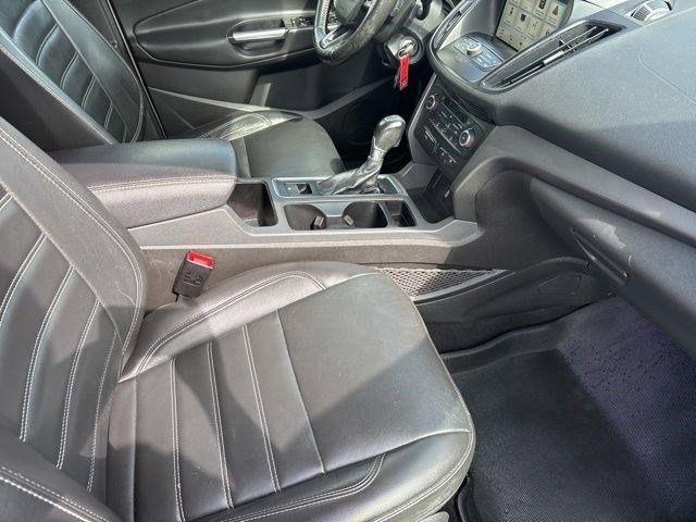Ford Escape  2017