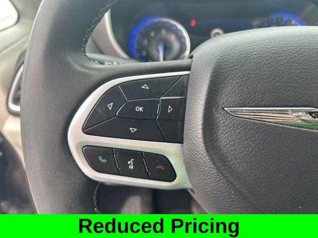 Chrysler Pacifica Touring L 2023