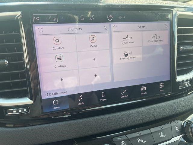Chrysler Pacifica  2023