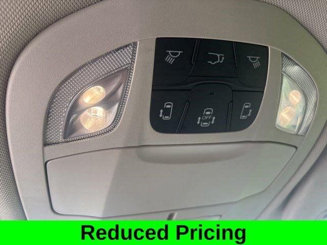 Chrysler Pacifica Touring L 2023