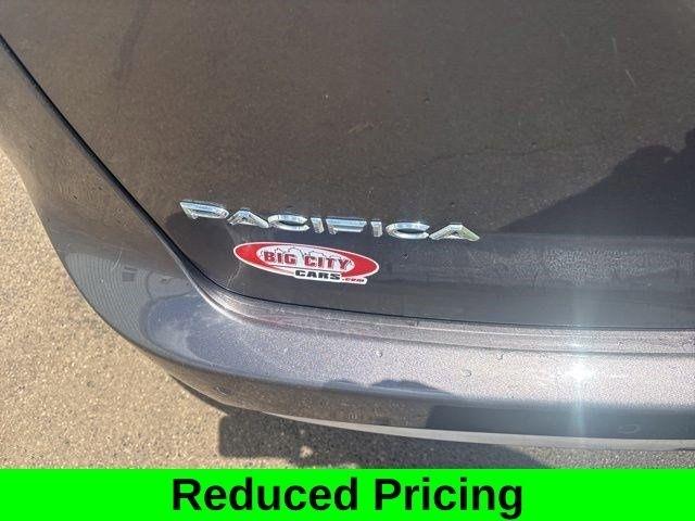 Chrysler Pacifica Touring L 2023
