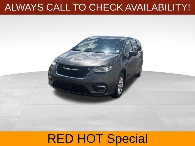 Chrysler Pacifica Touring L 2023
