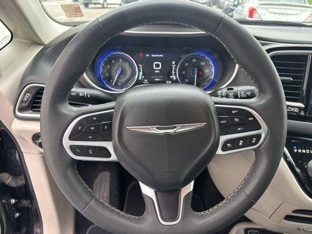 Chrysler Pacifica  2023