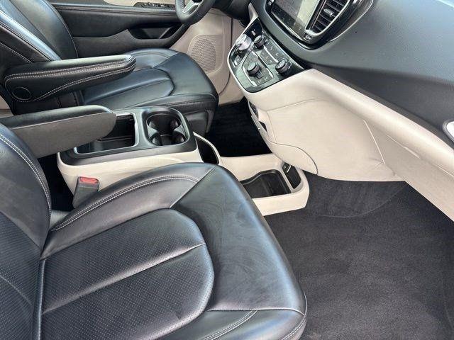 Chrysler Pacifica  2023