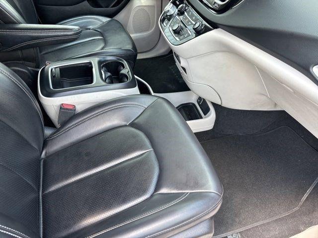 Chrysler Pacifica  2023