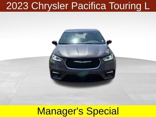 Chrysler Pacifica Touring L 2023