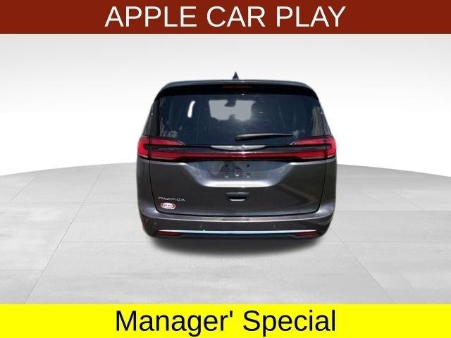 Chrysler Pacifica Touring L 2023