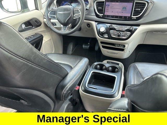 Chrysler Pacifica Touring L 2023