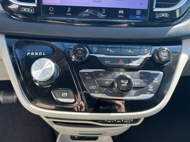 Chrysler Pacifica  2023
