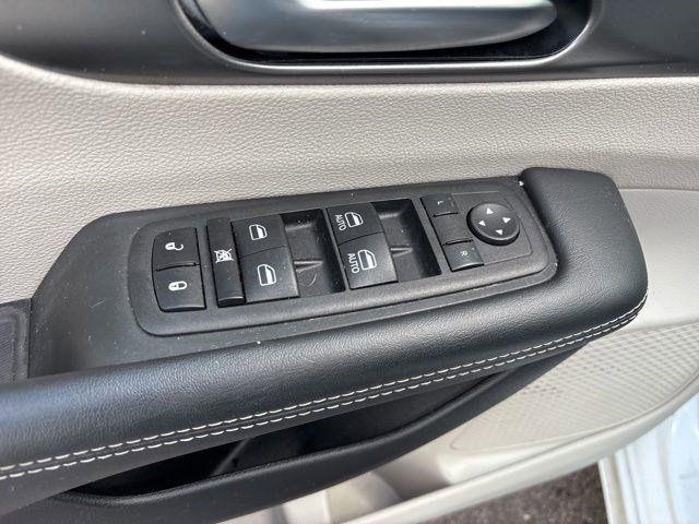 Chrysler Pacifica  2023