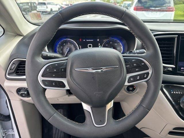 Chrysler Pacifica  2023