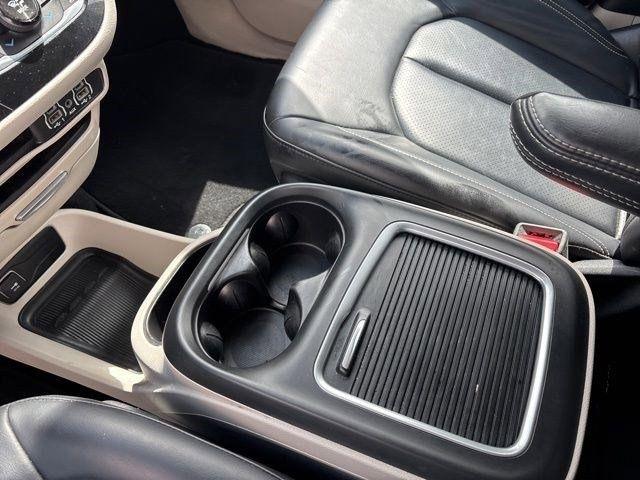 Chrysler Pacifica  2023