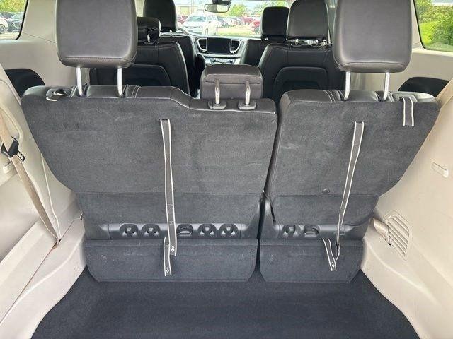 Chrysler Pacifica  2023