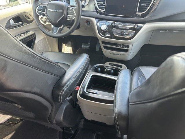 Chrysler Pacifica  2024