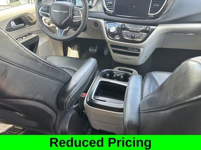 Chrysler Pacifica Touring L 2024