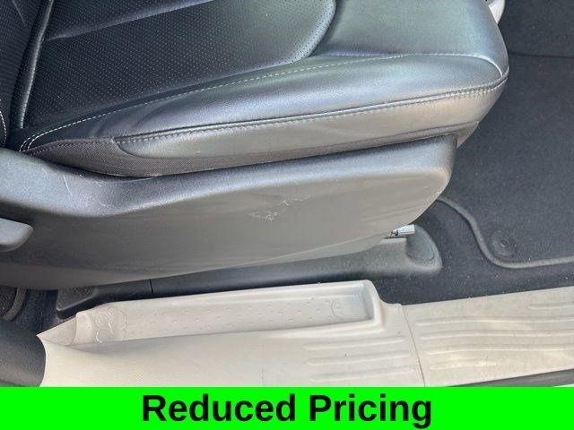 Chrysler Pacifica Touring L 2024