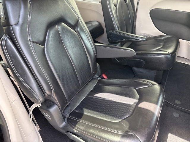 Chrysler Pacifica  2023