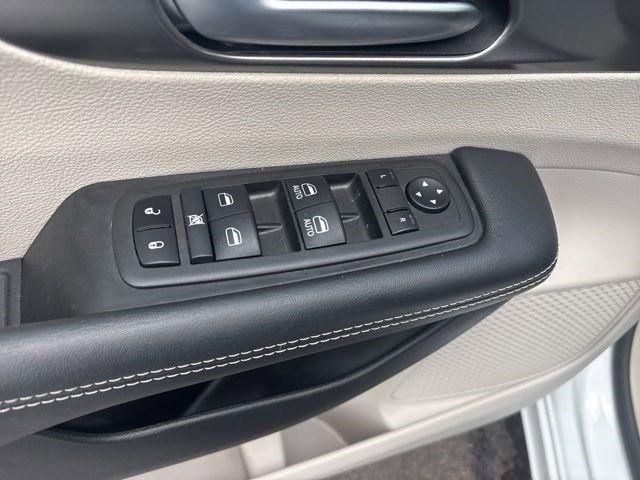 Chrysler Pacifica  2024