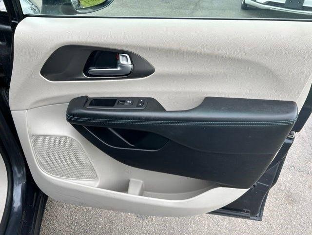 Chrysler Pacifica  2021
