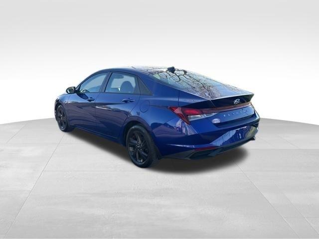 Hyundai Elantra  2023