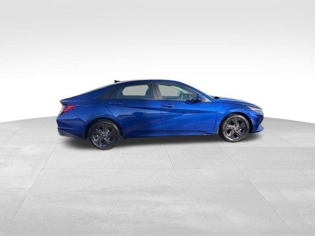 Hyundai Elantra  2023