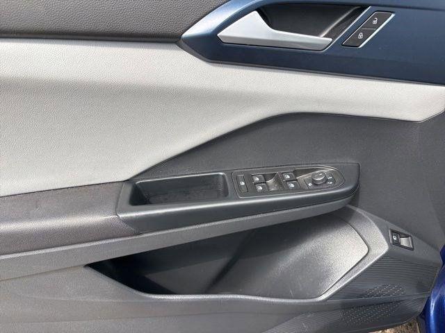 Volkswagen Taos  2023