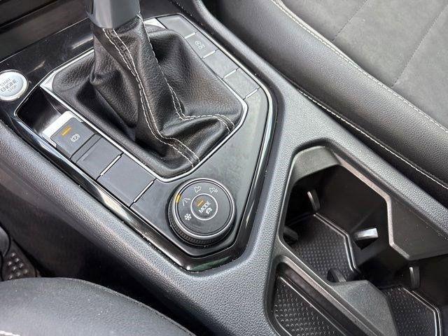 Volkswagen Taos  2023