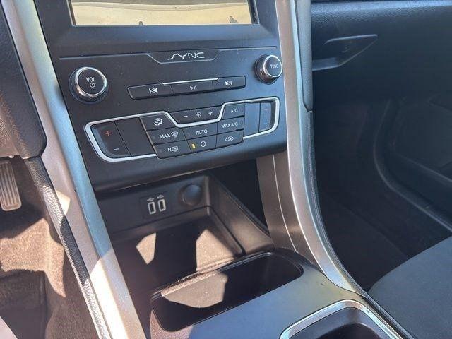 Ford Fusion Hybrid  2019