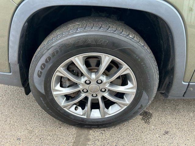 Jeep Cherokee  2019