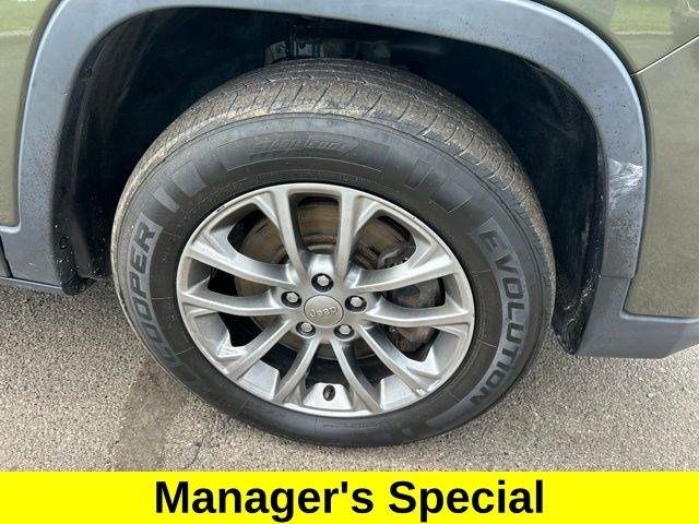 Jeep Cherokee Latitude Plus 4WD 2019