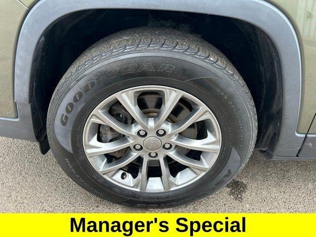 Jeep Cherokee Latitude Plus 4WD 2019