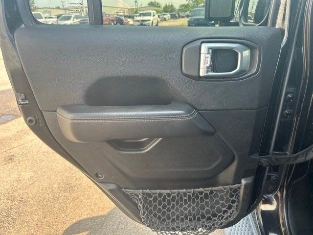 Jeep Wrangler  2021