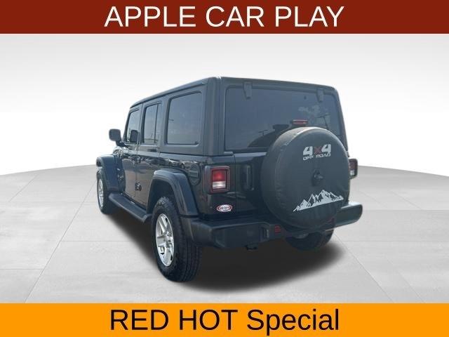 Jeep Wrangler Unlimited Sahara 4WD 2021