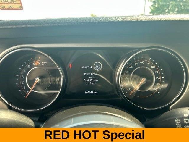 Jeep Wrangler Unlimited Sahara 4WD 2021