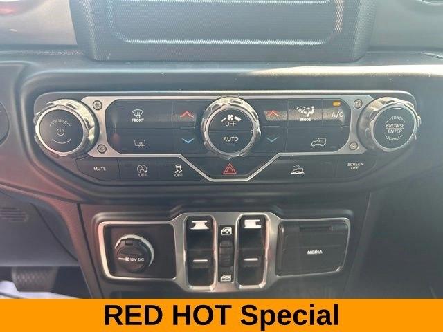 Jeep Wrangler Unlimited Sahara 4WD 2021