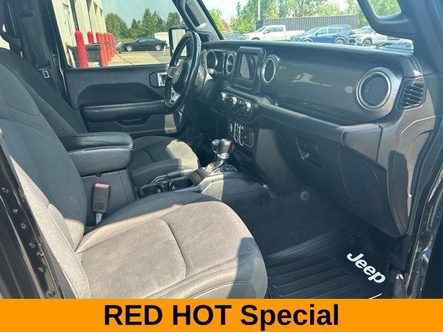 Jeep Wrangler Unlimited Sahara 4WD 2021