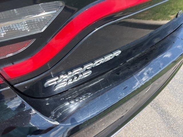 Dodge Charger  2017