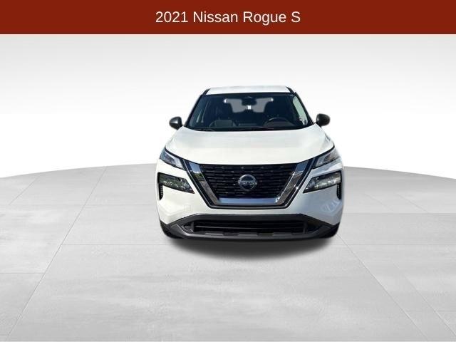 Nissan Rogue  2021