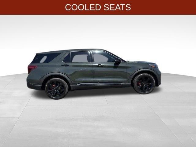 Ford Explorer  2022