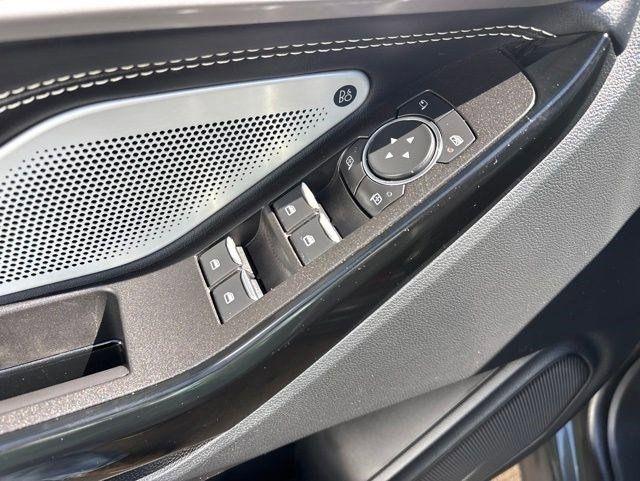 Ford Explorer  2022