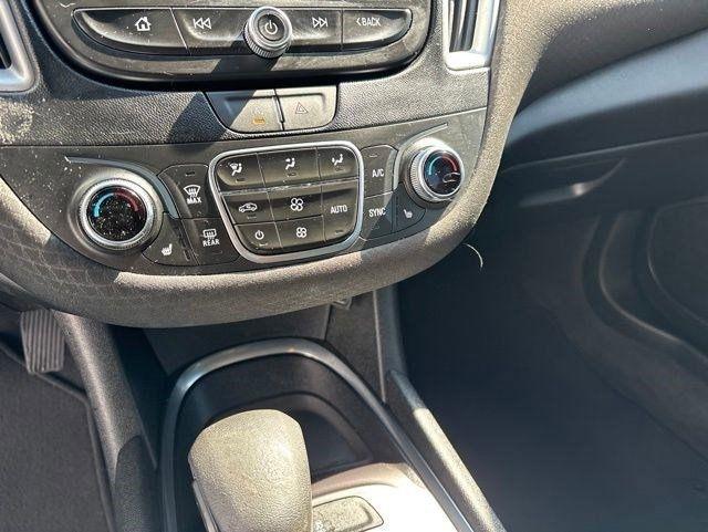 Chevrolet Malibu  2023