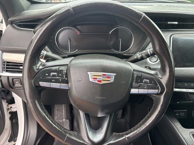 Cadillac XT4  2021