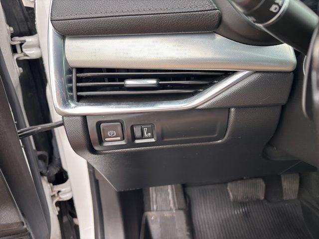 Cadillac XT4  2021