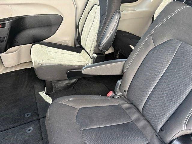 Chrysler Voyager  2024