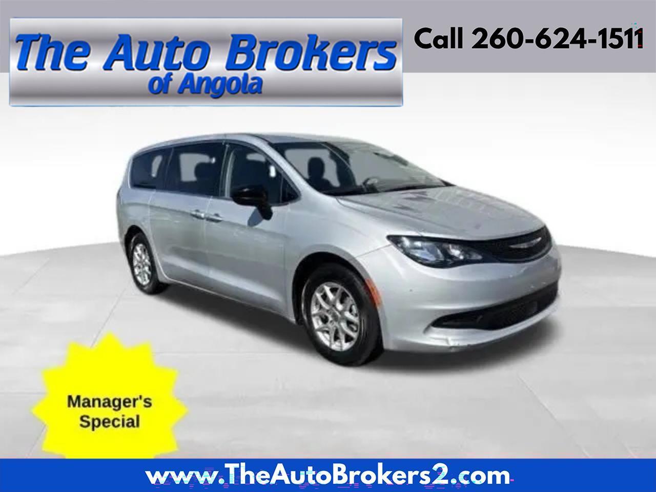 2024 Chrysler Voyager LX