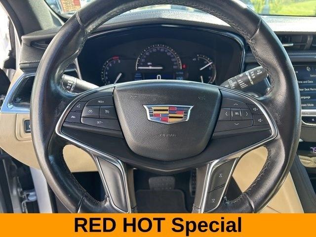 Cadillac XT5 Base 2019