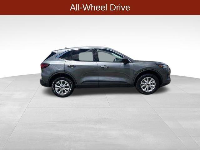 Ford Escape  2023