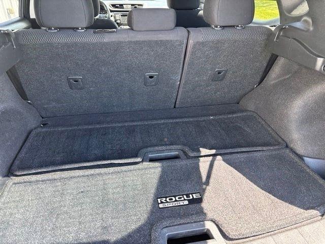 Nissan Rogue Sport  2019