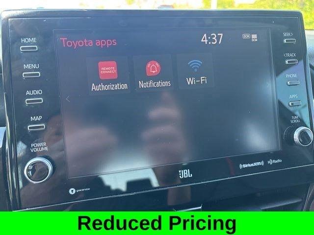 Toyota Camry  2022
