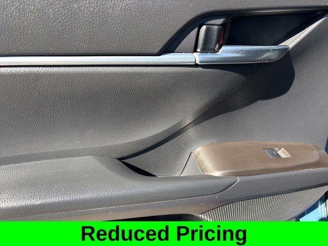 Toyota Camry  2022